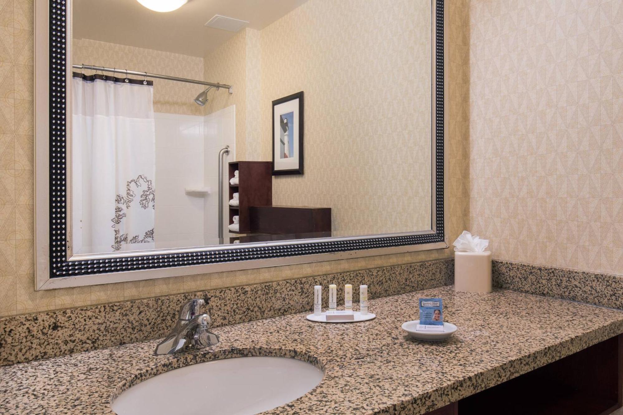 Residence Inn Portland Downtown Waterfront Экстерьер фото